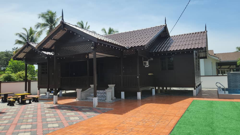 Dumoh Kayu Homestay