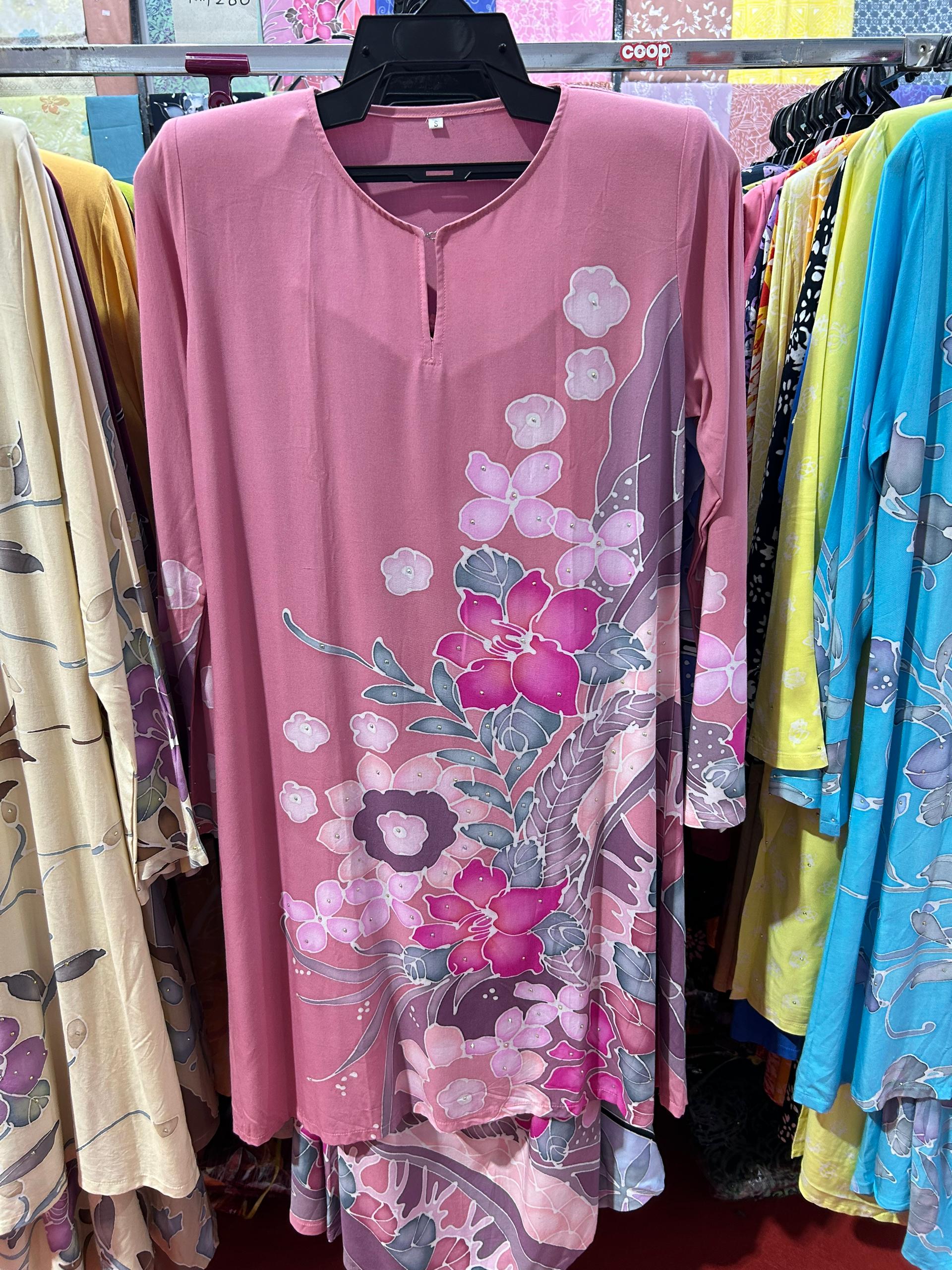 Baju Kurung Batik Biru