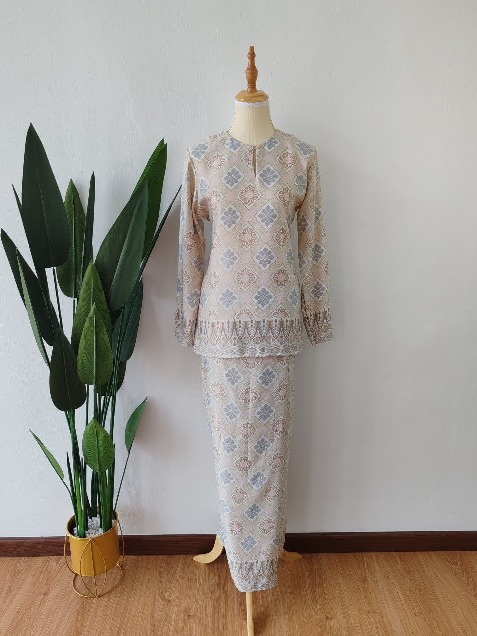 Songket Seroja