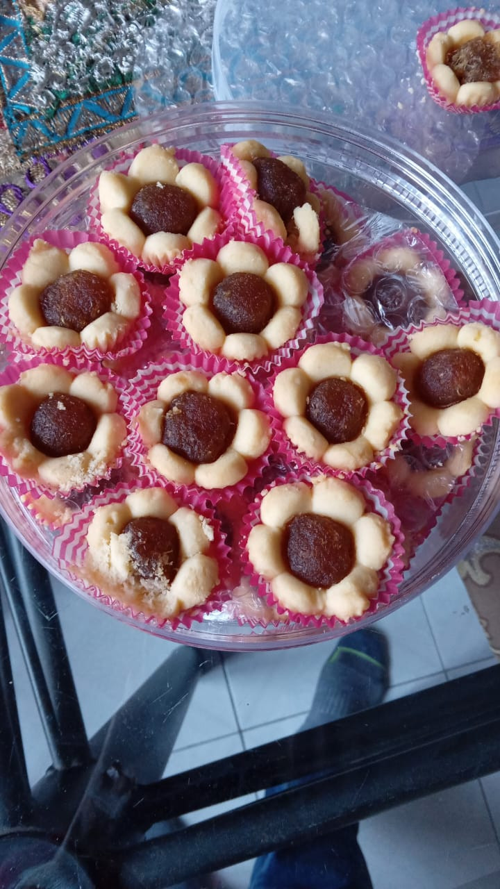 TART BUNGA COOKIES