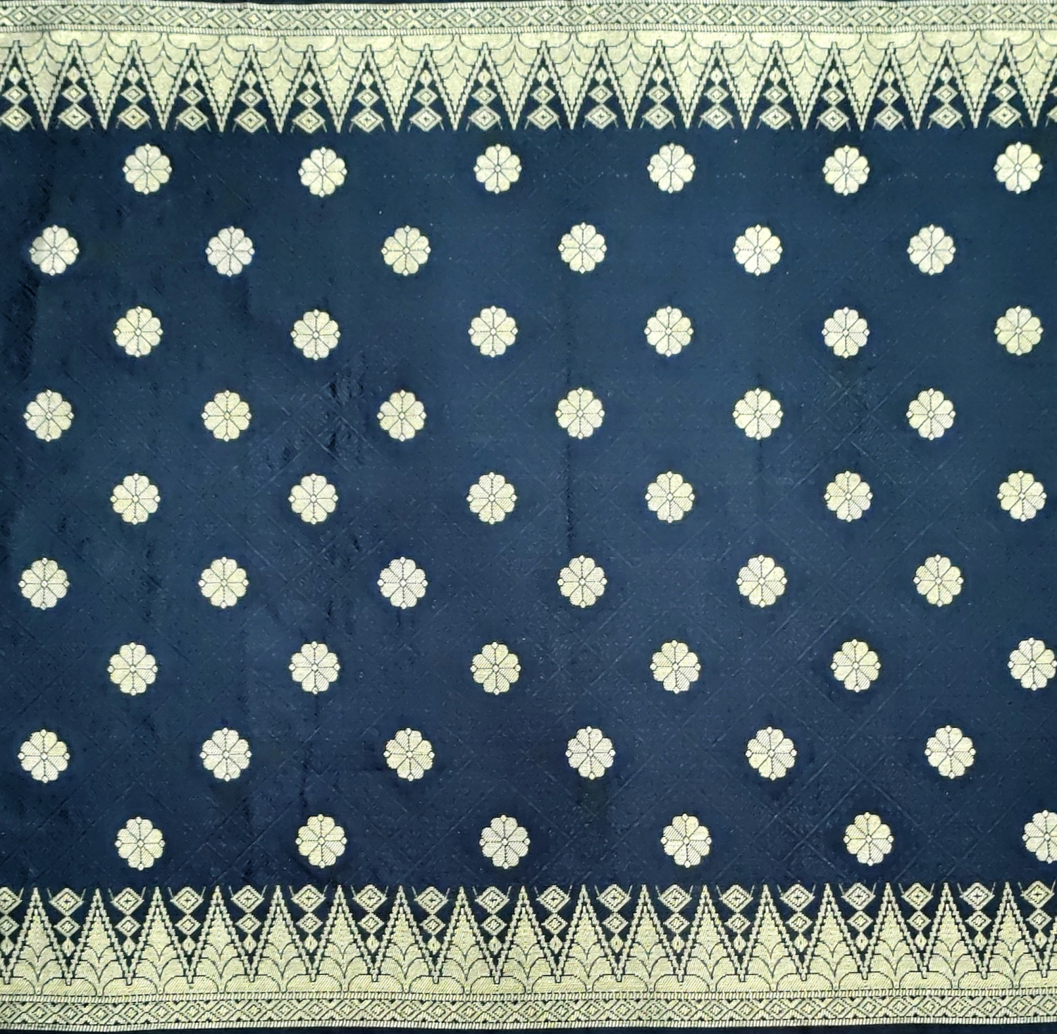 Samping Tenun Tabur Tampuk Manggis